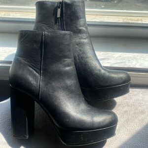 Heeled ankle boots by BAMBOO